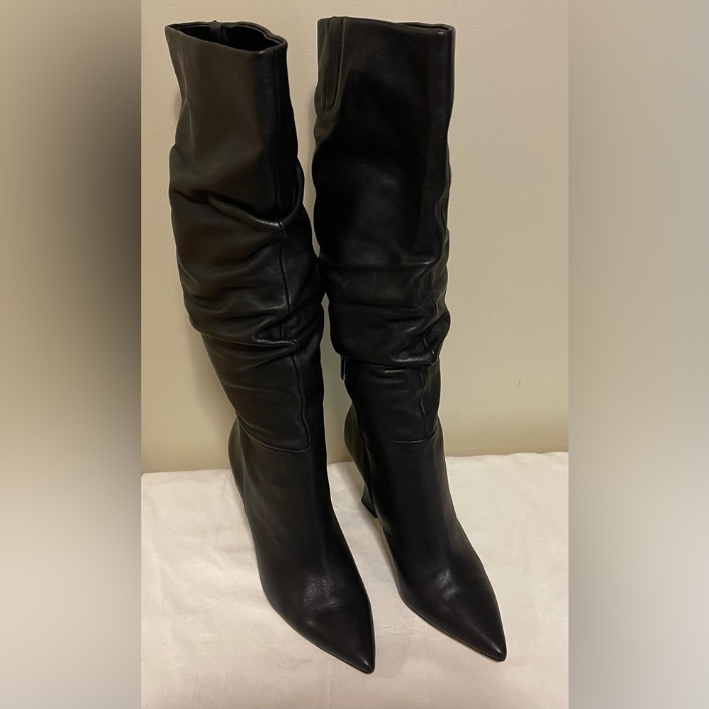 Vince Camuto Alinkay Boots